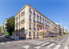 Отель Hotel Busby  Ницца